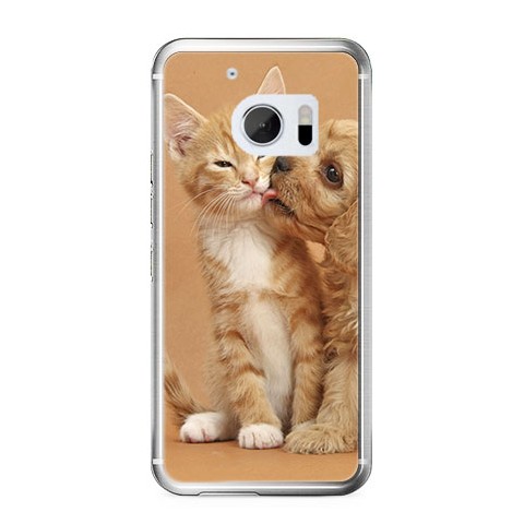 Etui na telefon HTC 10 - zakochane szczeniaki.