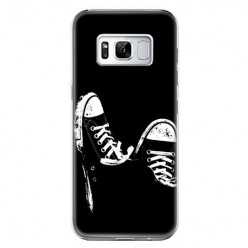Etui na telefon Samsung Galaxy S8 - czarno - białe trampki.